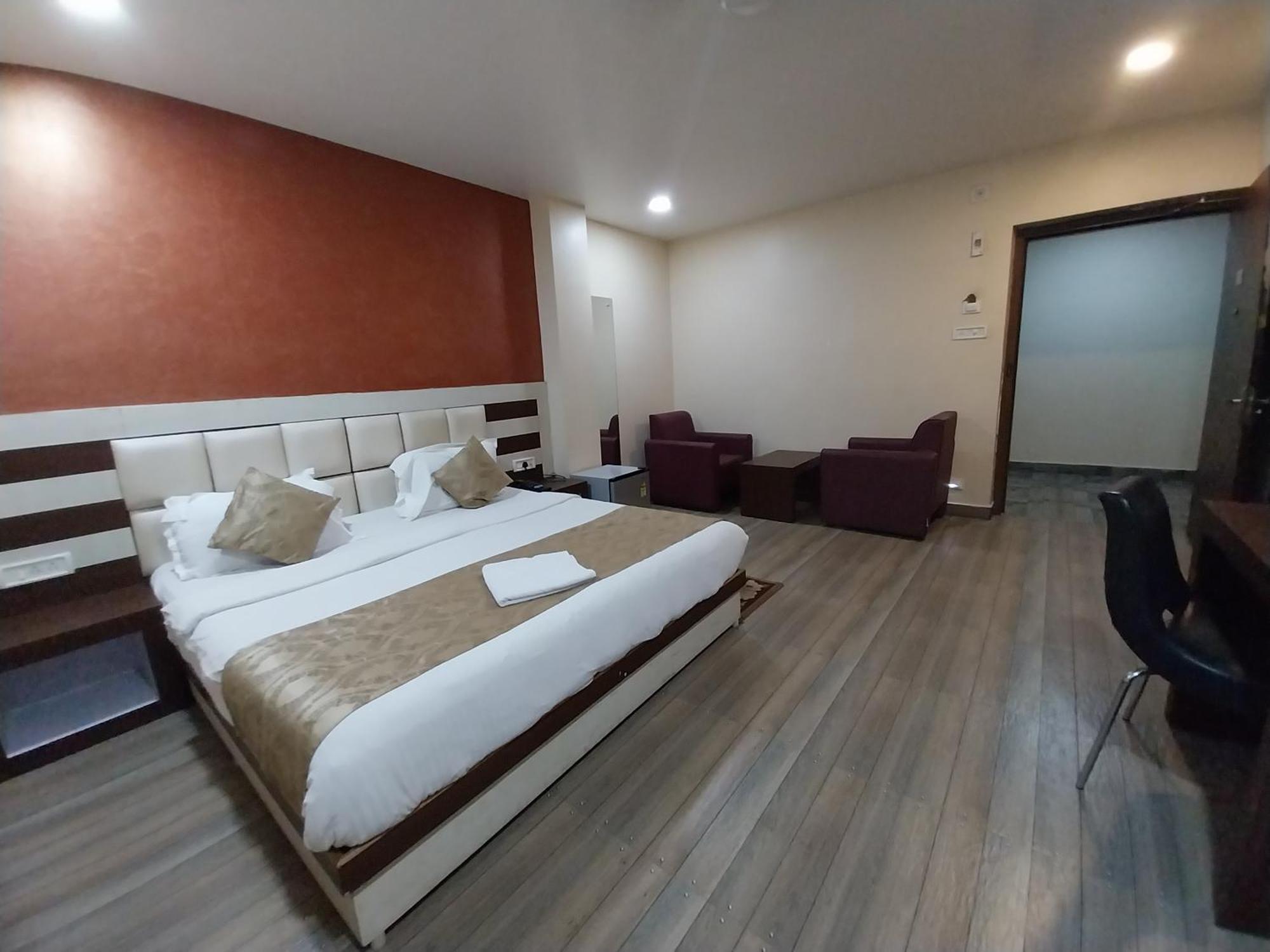 Hotel Paradise Convention Bhubaneswar Eksteriør bilde