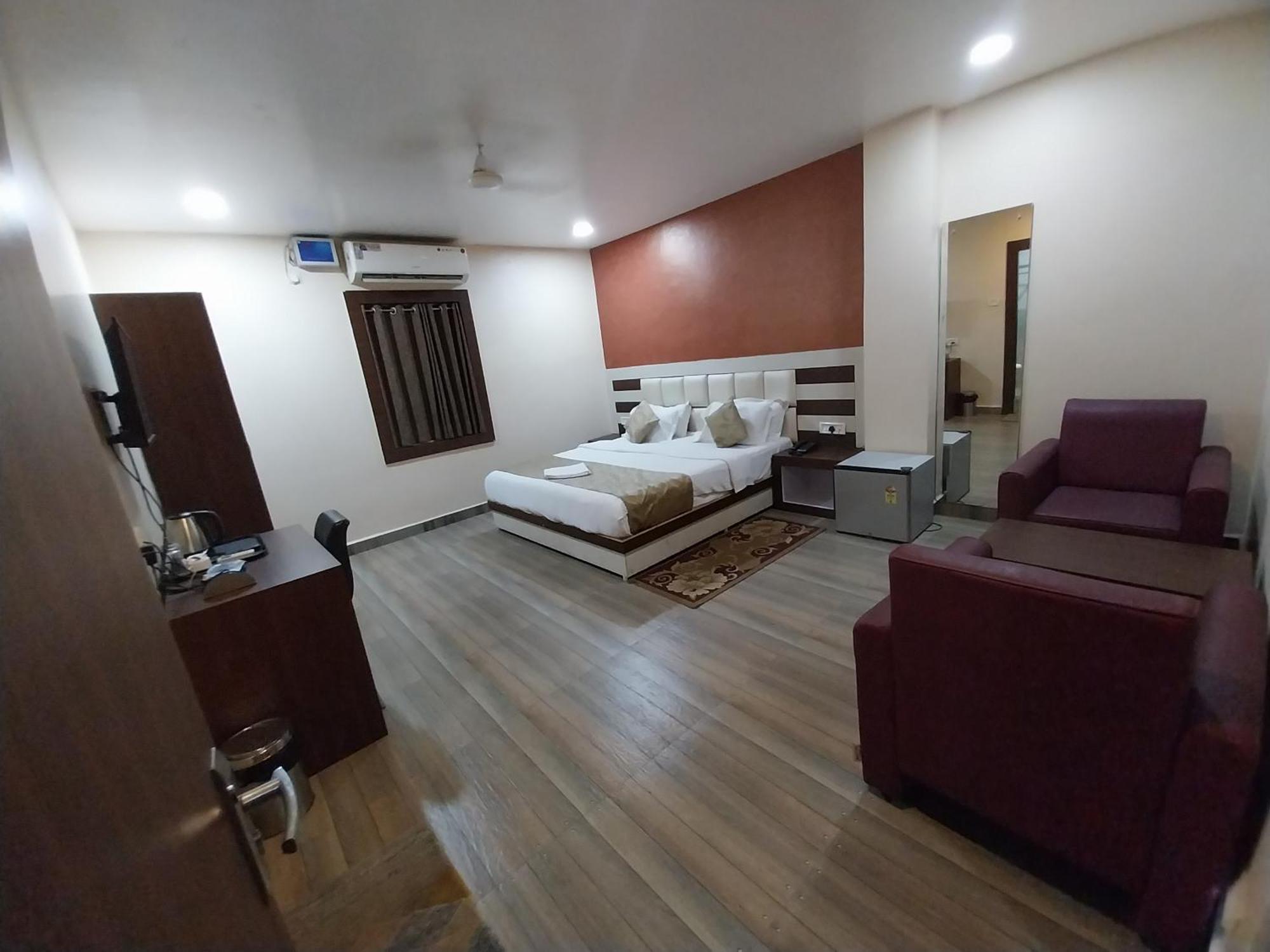 Hotel Paradise Convention Bhubaneswar Eksteriør bilde